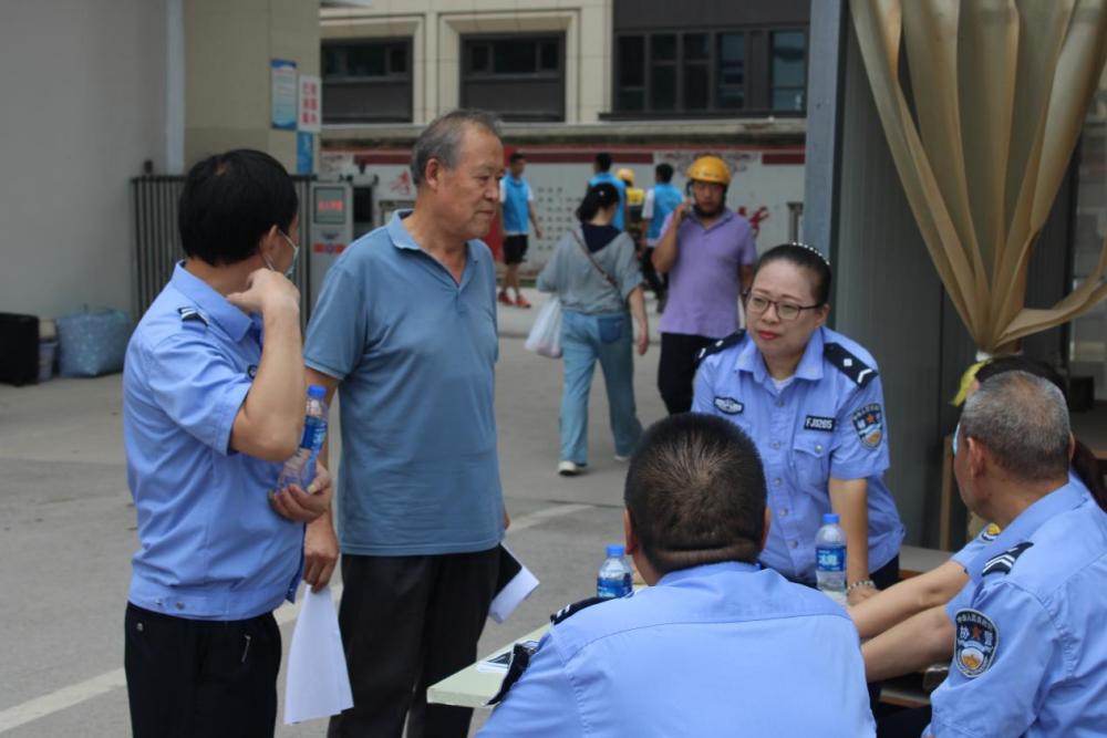 冰球官网顺利开展迎接2023级新生报道工作 冰球官网顺利开展迎接2023级新生报道工作