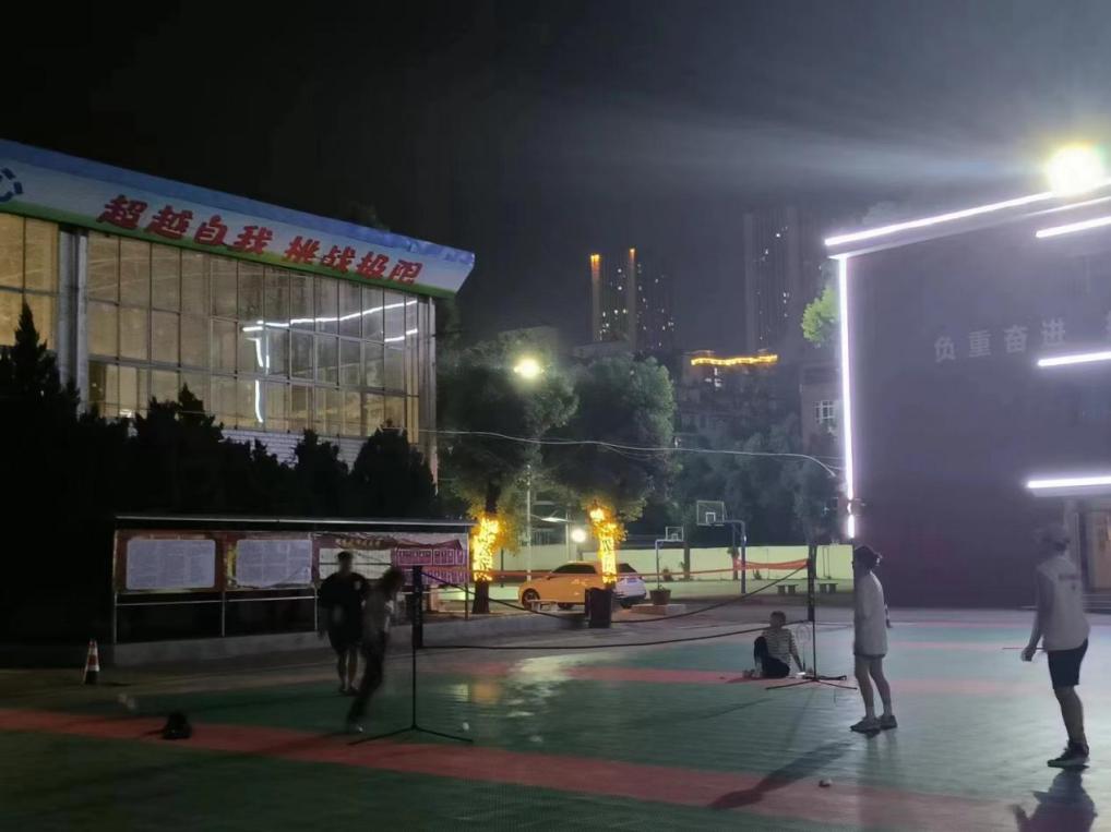 团簇星空,绽放芳华 ——MG冰球突破官网网站第二届社团文化节 团簇星空,绽放芳华 ——MG冰球突破官网网站第二届社团文化节