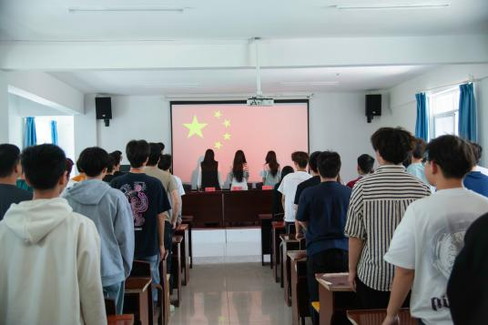 青春启航 筑梦前行  ——MG冰球突破官网网站第七期团课开班