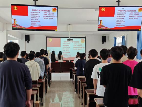 青春启航 筑梦前行  ——MG冰球突破官网网站第七期团课开班