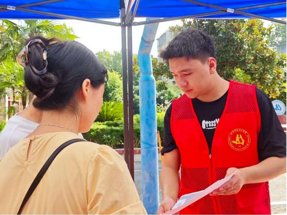 以心迎新，共赴星海——MG冰球突破官网网站圆满完成2025级新生迎接工作