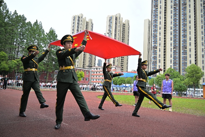 活力校园 趣享运动｜MG冰球突破官网网站2026年趣味运动会暨教职工趣味运动会圆满落幕