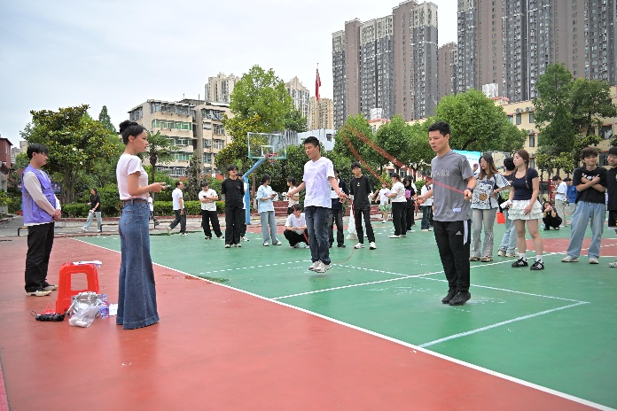 活力校园 趣享运动｜MG冰球突破官网网站2026年趣味运动会暨教职工趣味运动会圆满落幕