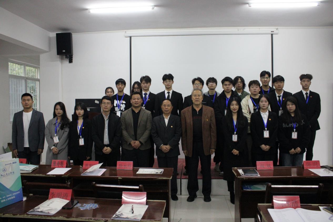 同心聚力学代会 逐梦青春向未来  ——冰球官网第十二次学生代表大会胜利召开