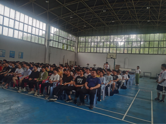 MG冰球突破官网网站2020-2021第二学期 党史学习专题教育讲座(第二讲) MG冰球突破官网网站2020-2021第二学期 党史学习专题教育讲座(第二讲)